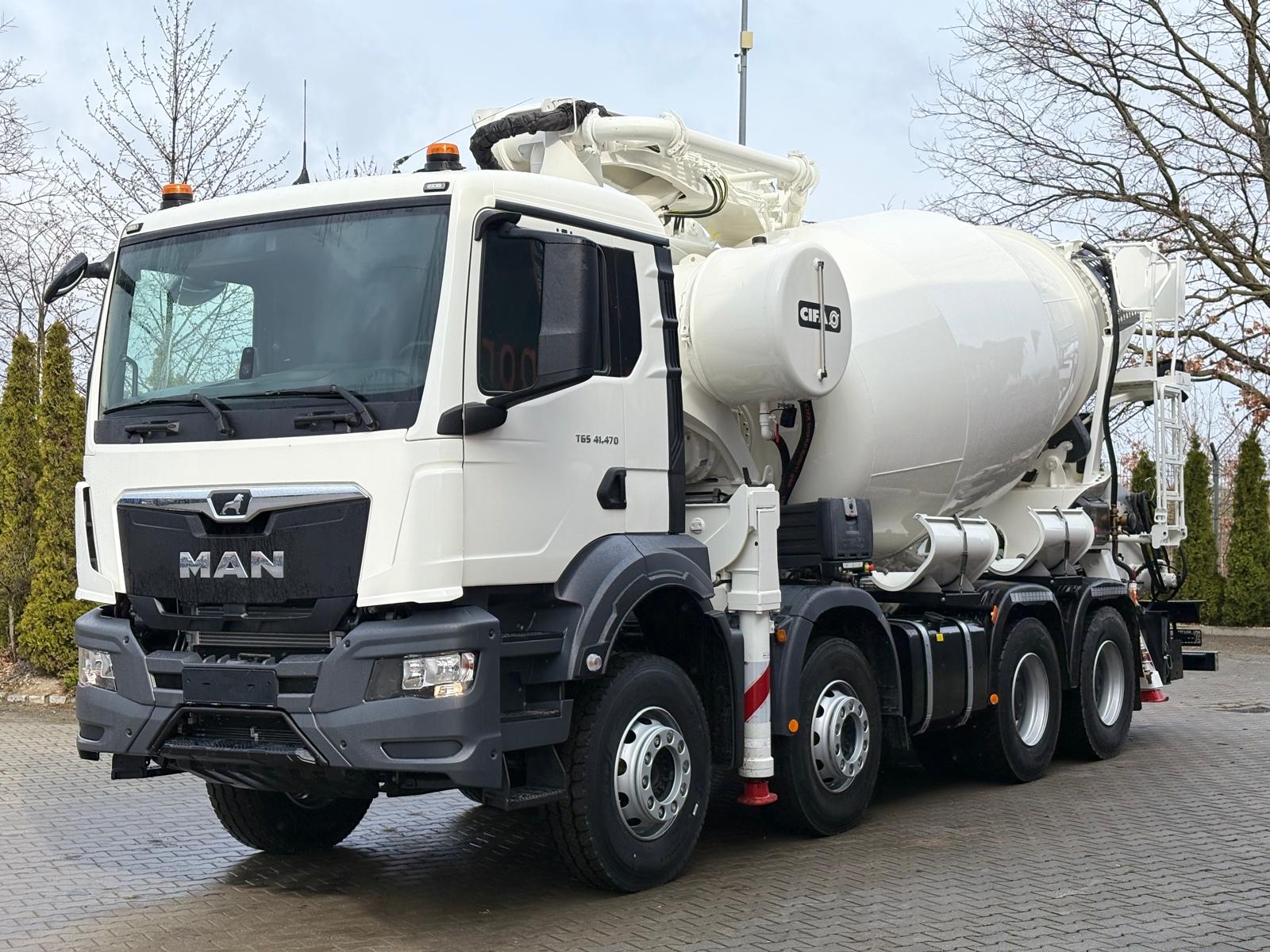 MAN TGS 41.470 8x4 EURO6 POMPOGRUSZKA CIFA MAGNUM MK28L